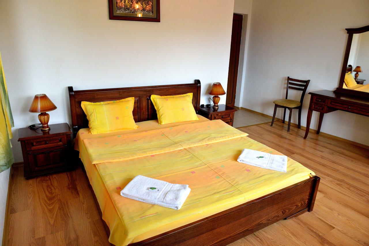 Guest House Mavrudieva Koprivshtitsa Esterno foto