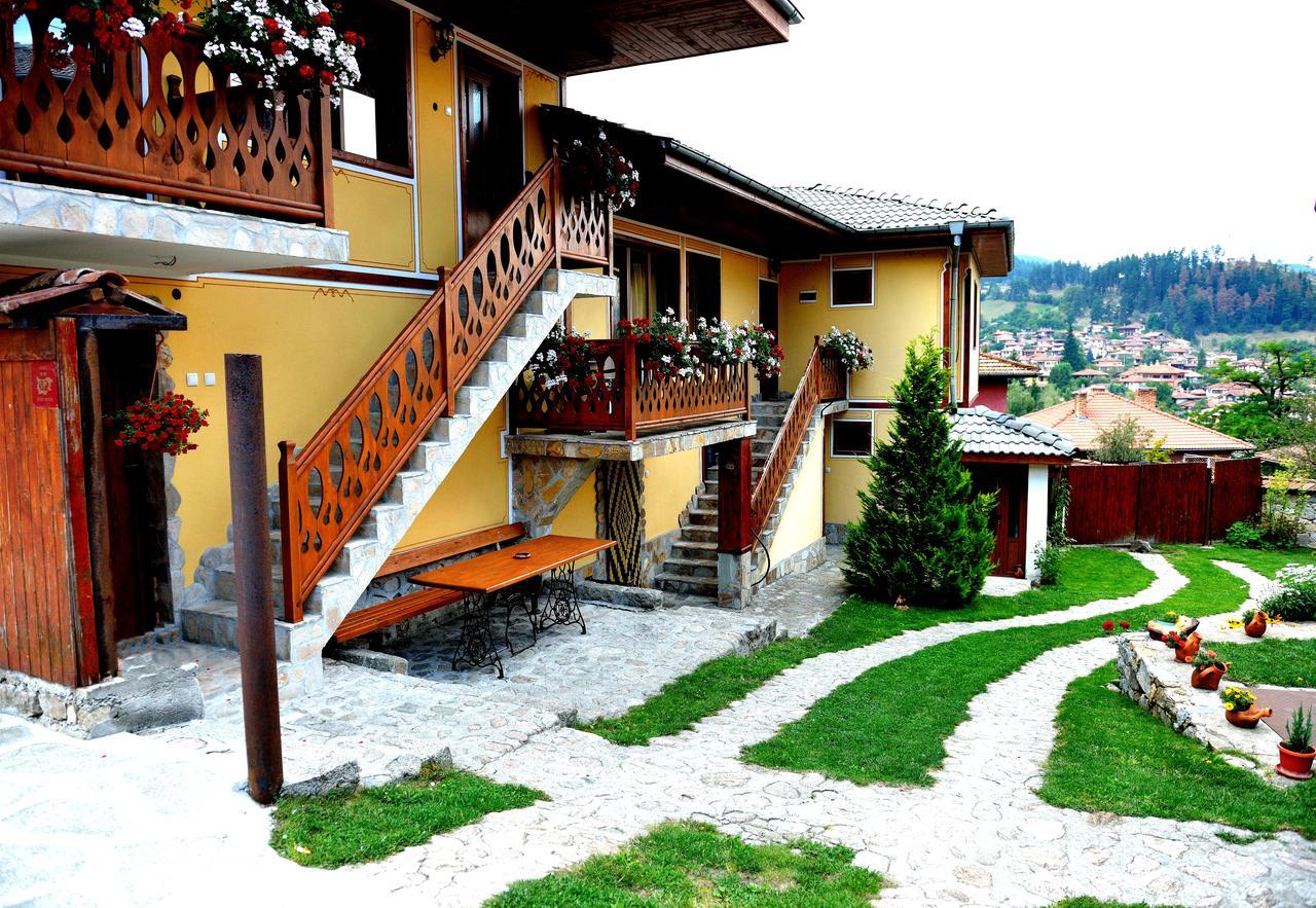Guest House Mavrudieva Koprivshtitsa Esterno foto