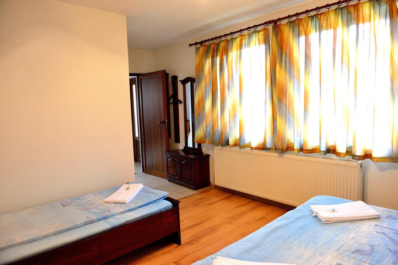 Guest House Mavrudieva Koprivshtitsa Esterno foto