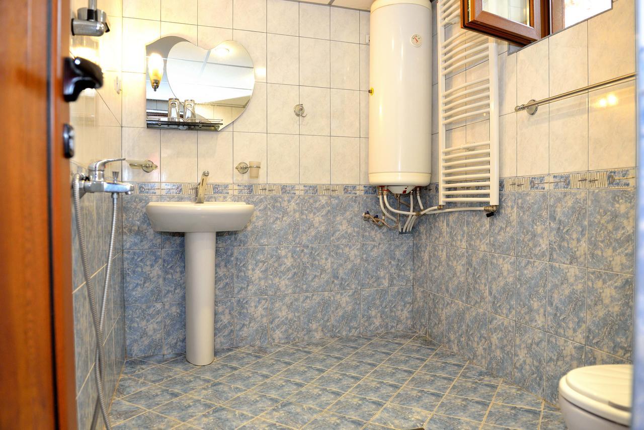 Guest House Mavrudieva Koprivshtitsa Esterno foto